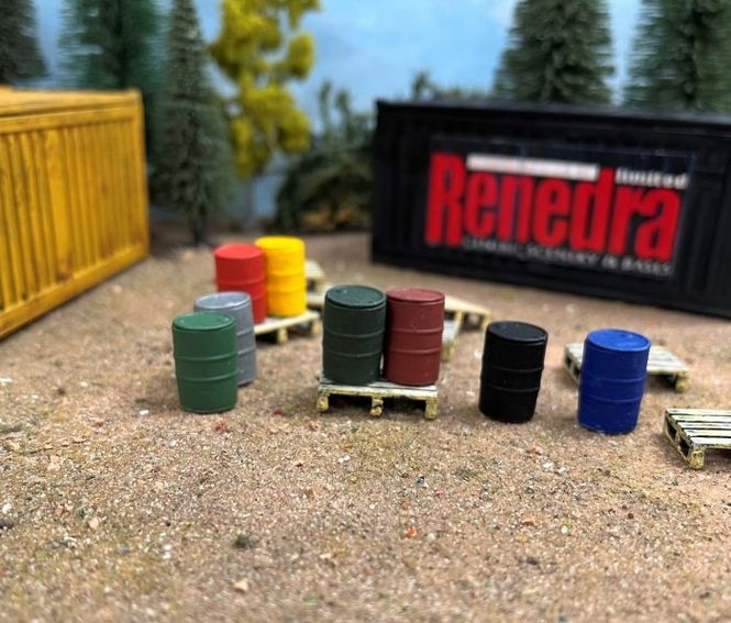 Hovedbilde Renedra Oil Drums